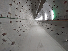 駅工区 トンネルの構築状況